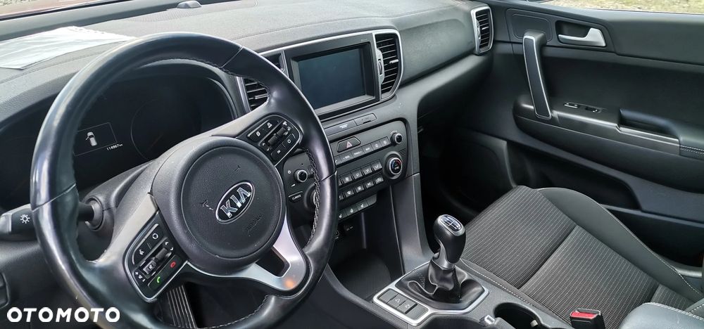 Kia Sportage 1.6 GDI 2WD DREAM-TEAM EDITION - 9