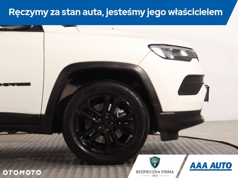 Jeep Compass - 17