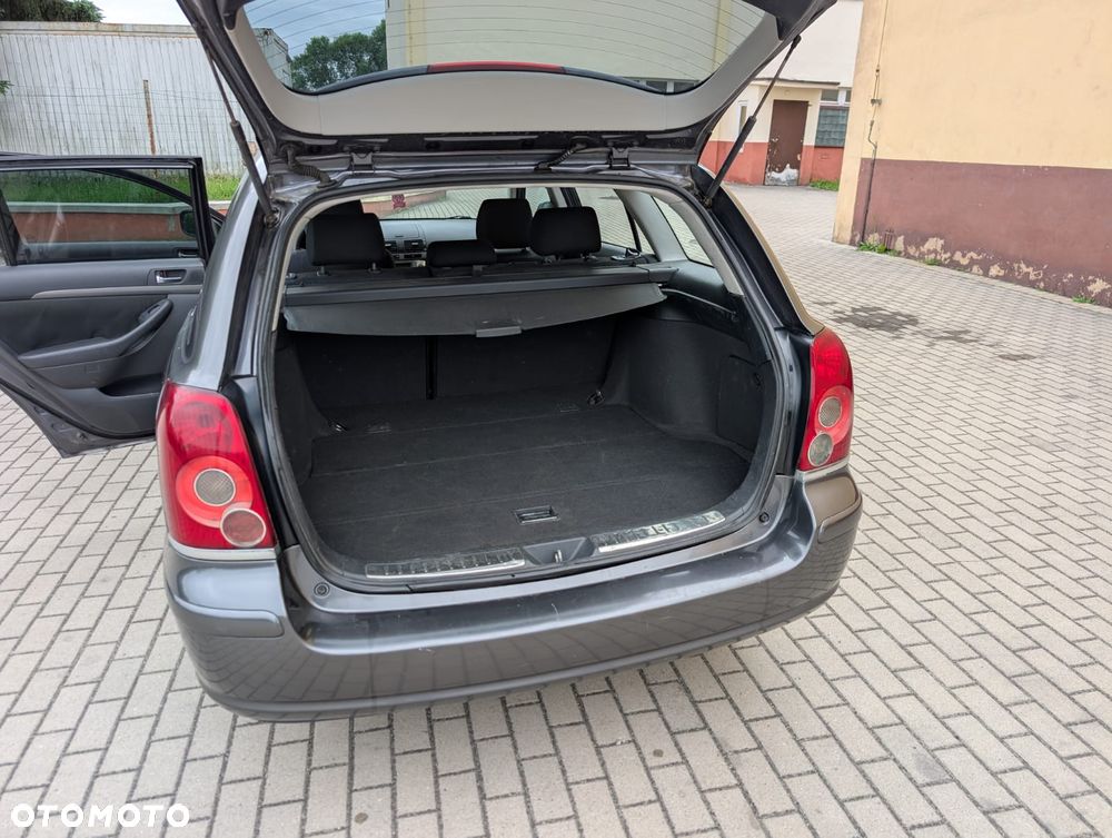 Toyota Avensis 2.0 D-4D Sol - 6