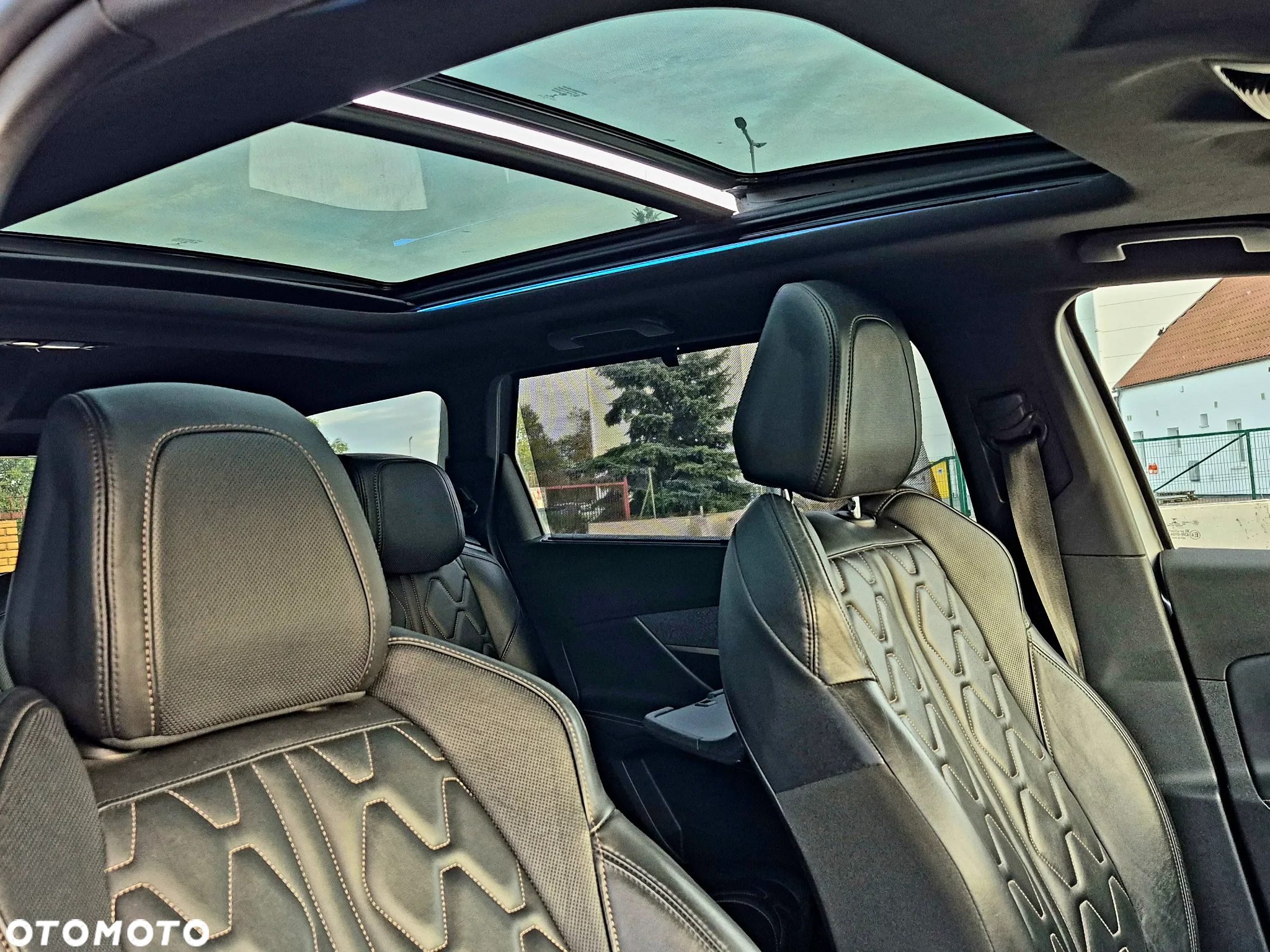 Peugeot 5008 - 17