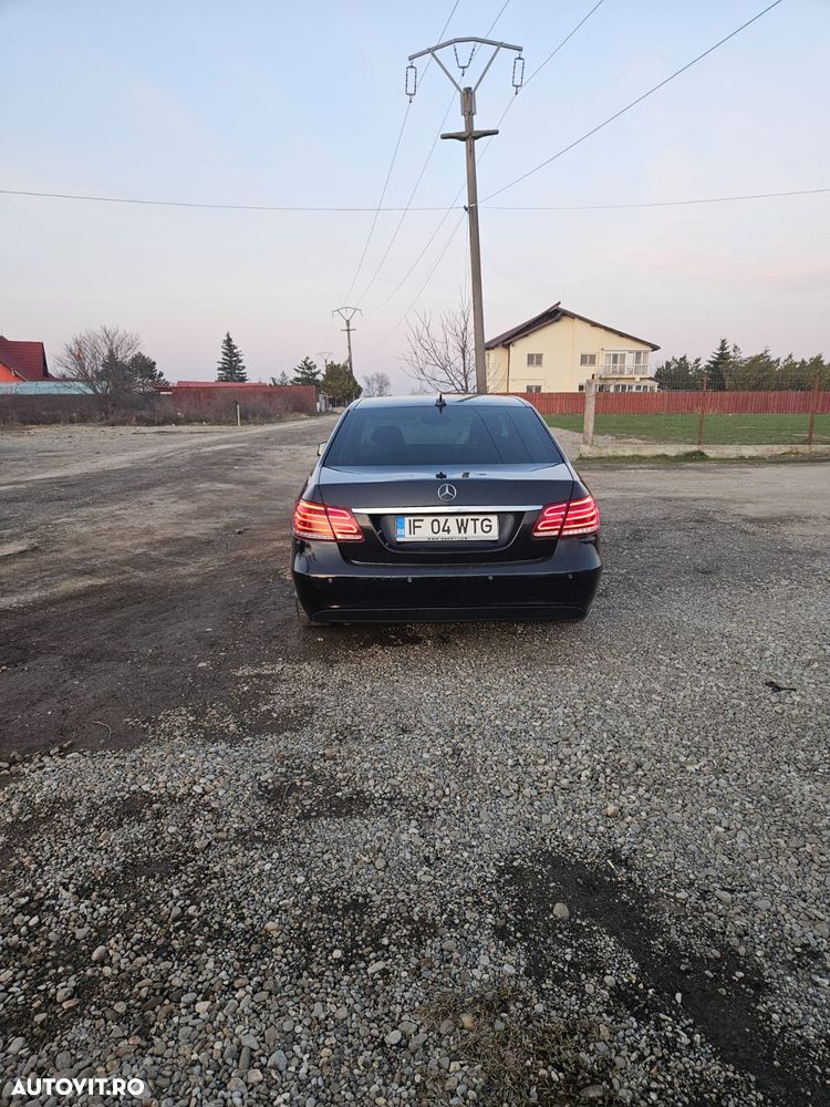 Mercedes-Benz E 200 BlueTEC 7G-TRONIC - 2