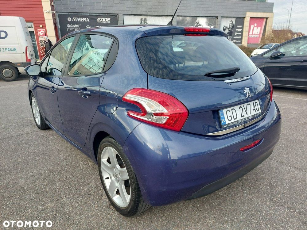 Peugeot 208 1.4 HDi Access - 10