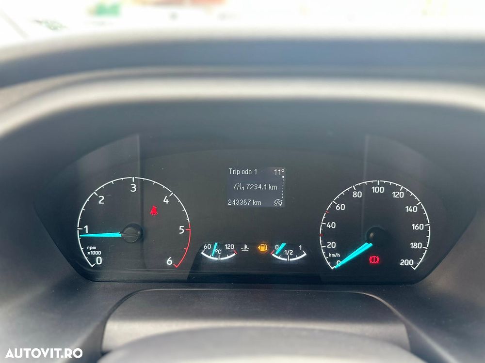 Ford Transit Custom DCIV 320 2.0 EcoBlue 130 CP L2H1 Trend - 17