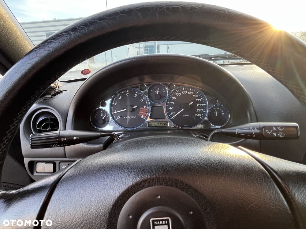 Mazda MX-5 1.6 16V - 25