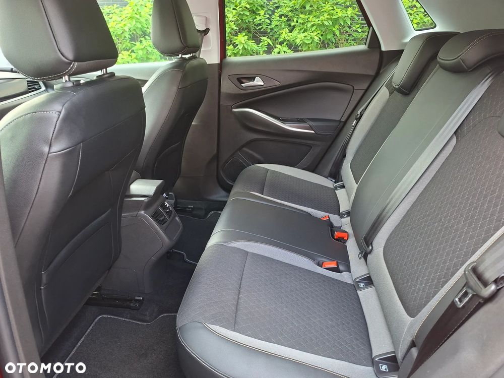 Opel Grandland X - 11