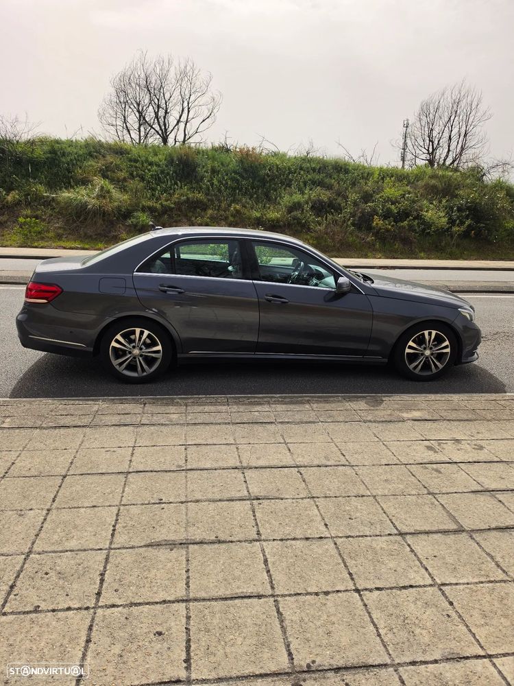Mercedes-Benz E 300 - 4