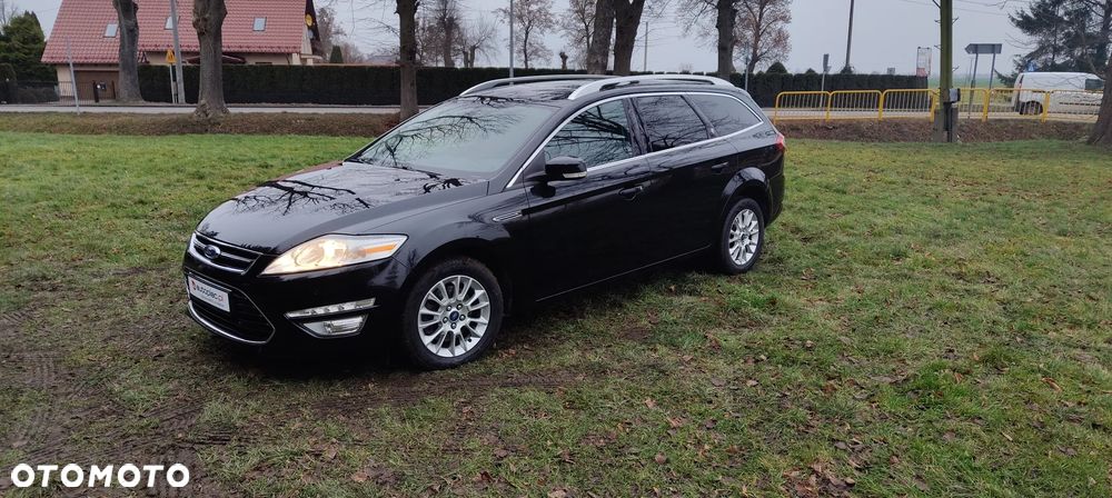 Ford Mondeo - 36