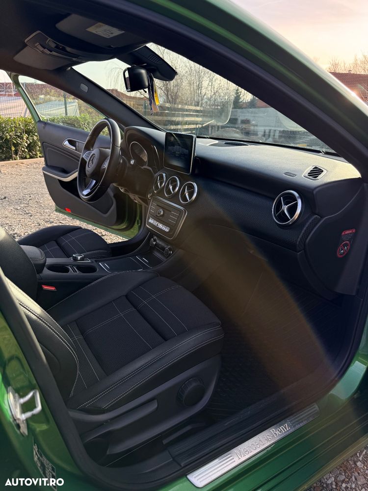 Mercedes-Benz A - 10