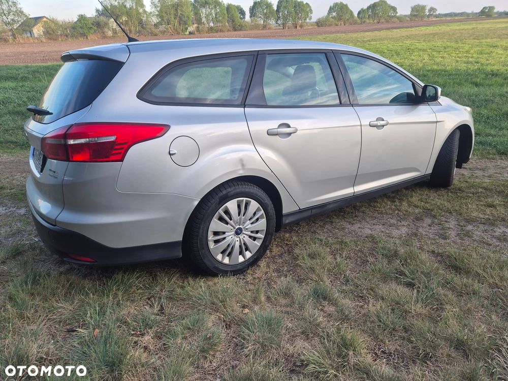 Ford Focus 1.5 TDCi Trend - 9