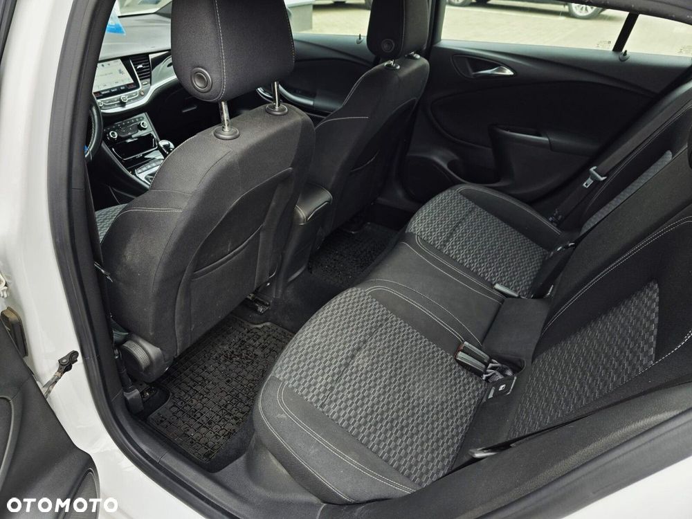 Opel Astra 1.6 CDTI Enjoy - 14