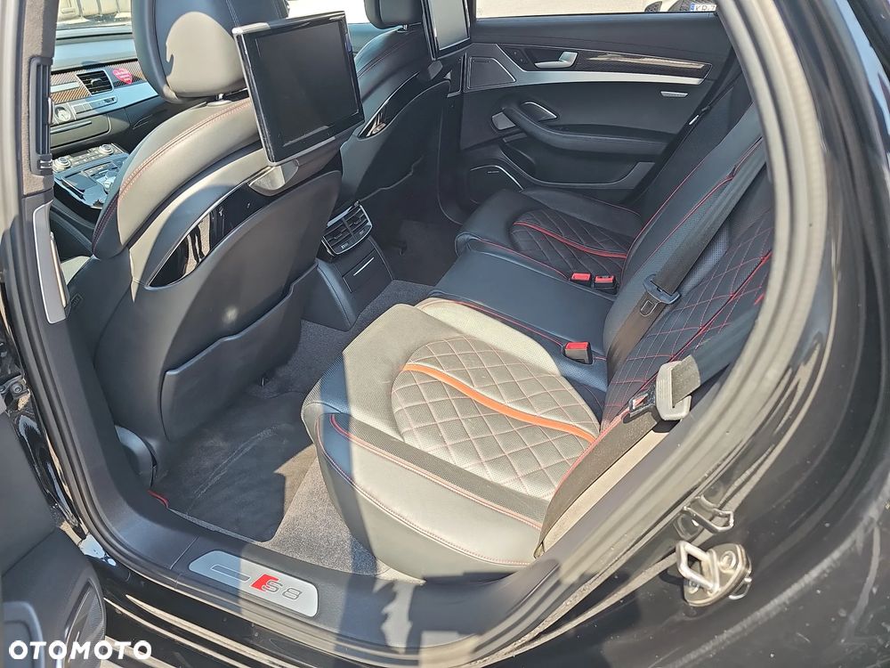 Audi S8 Plus 4.0 TFSI Quattro - 25