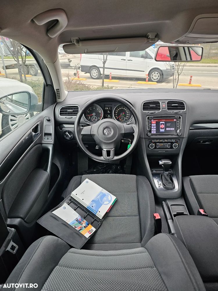 Volkswagen Golf 1.6 DSG Team - 23