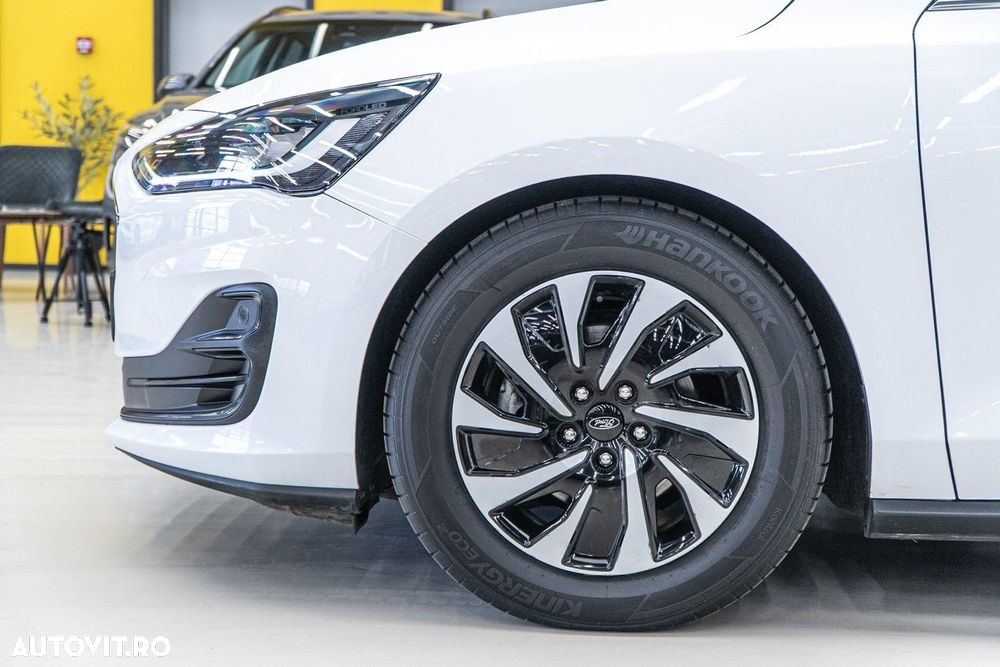 Ford Focus 1.0 EcoBoost Titanium - 35