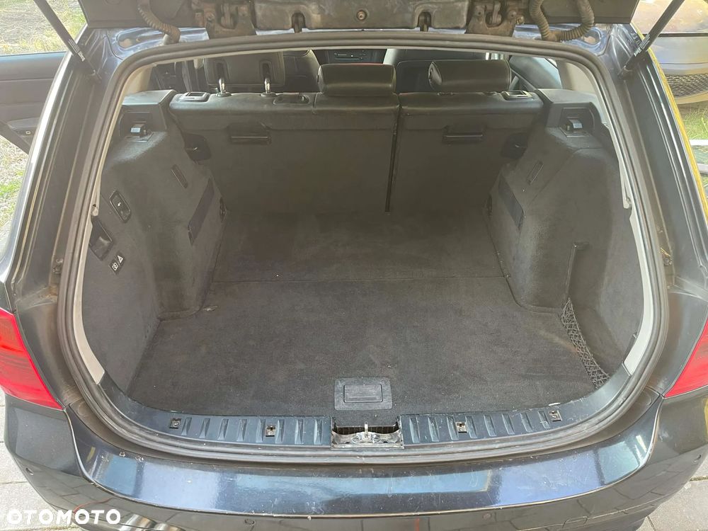 BMW Seria 3 330d DPF - 12