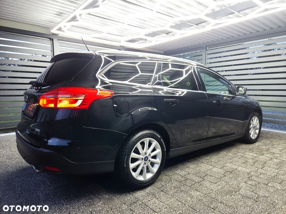Ford Focus - 18