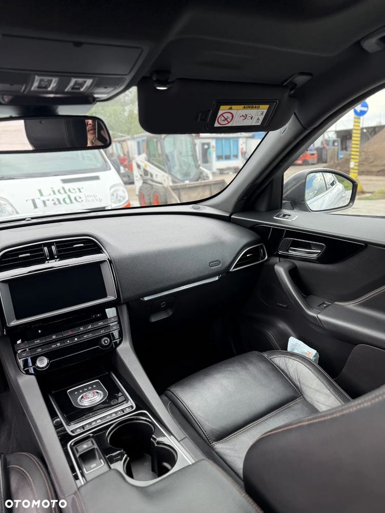 Jaguar F-Pace 2.0 i4D AWD Portfolio - 22