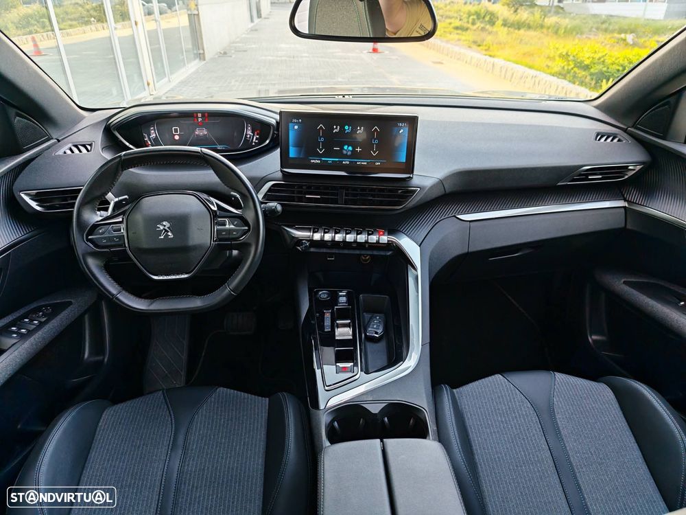 Peugeot 3008 BlueHDi 130 Stop & Start EAT8 Allure — fotografia 6