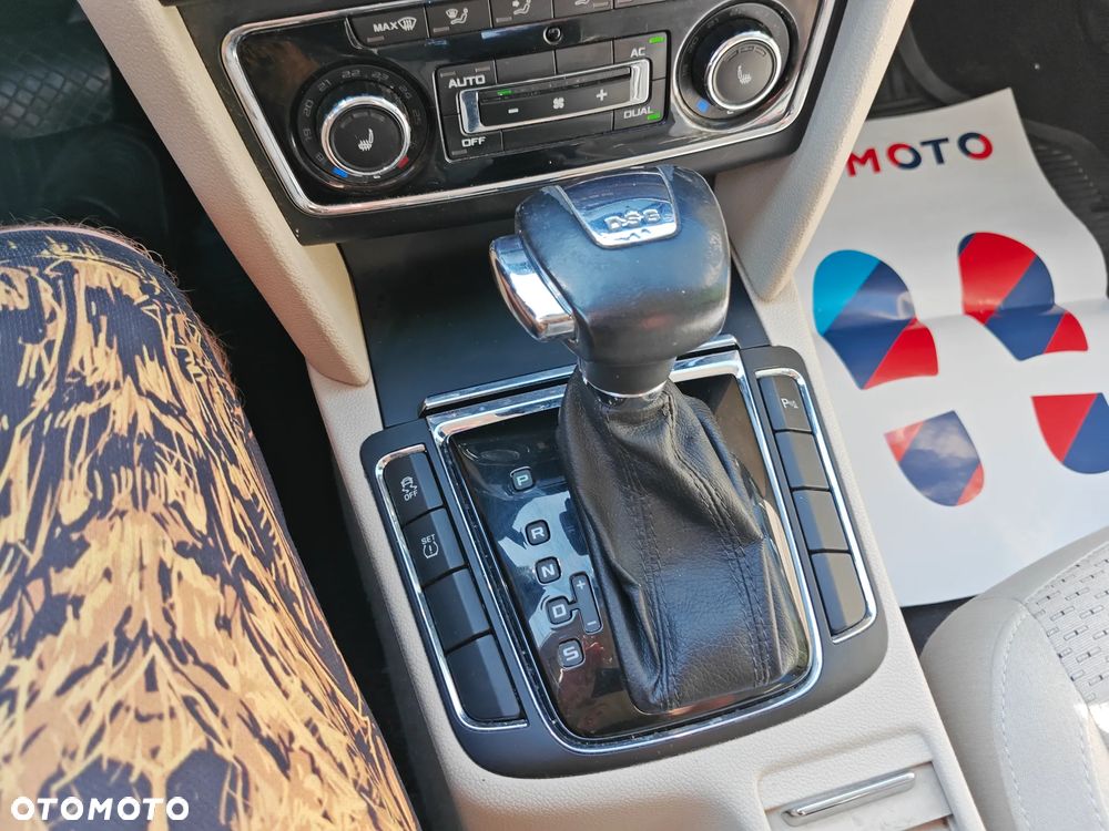 Skoda Superb 2.0 TSI Elegance DSG - 26