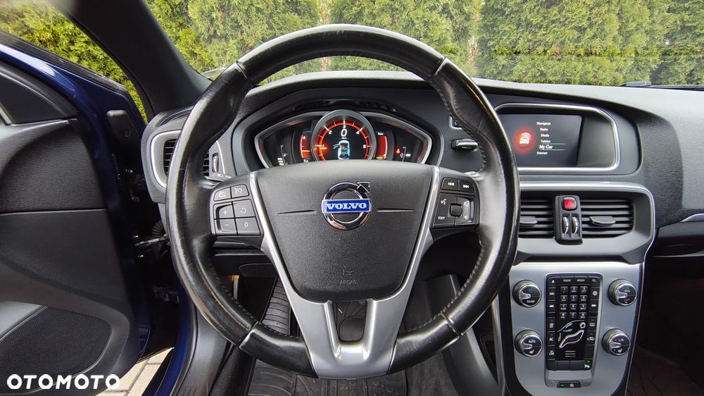 Volvo V40 D2 Ocean Race - 33