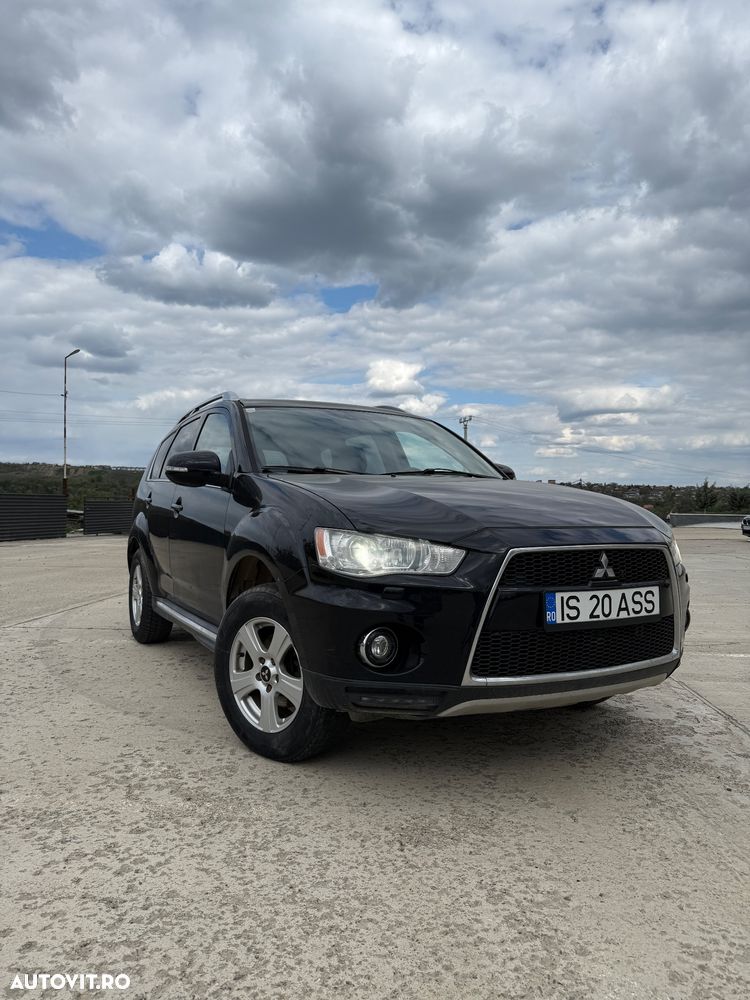 Mitsubishi Outlander 2.2 DI-D 4WD TC-SST Instyle A60 - 1