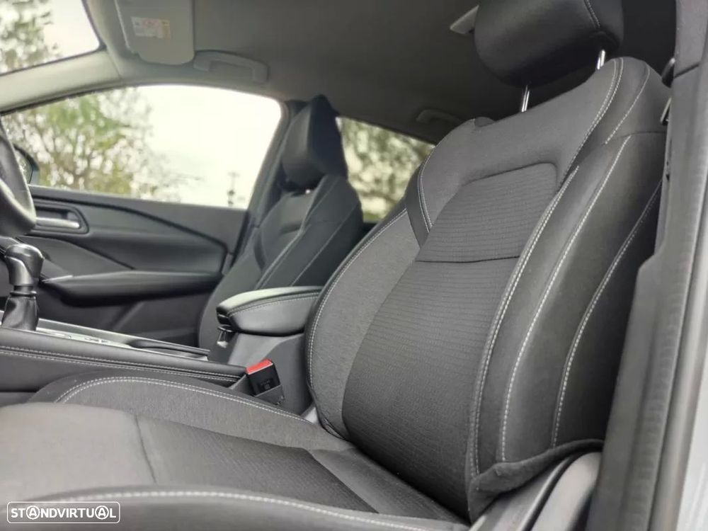Nissan Qashqai 1.3 DIG-T N-Connecta LED - 27