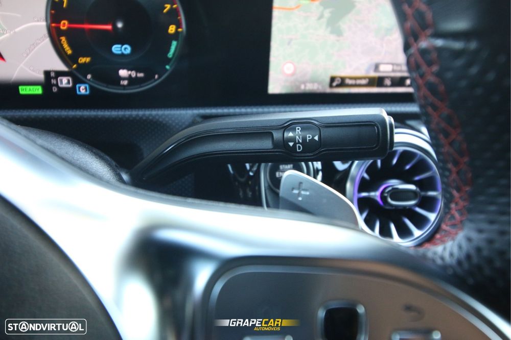 Mercedes-Benz CLA 250 e Shooting Brake AMG Line - 22