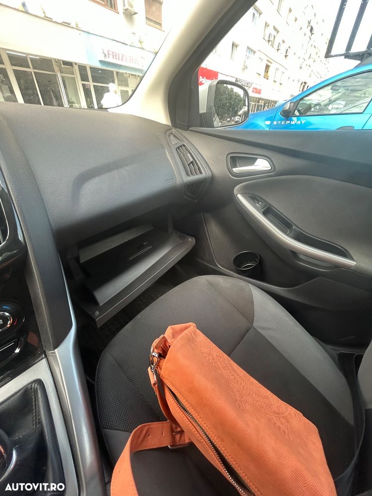 Ford Focus - 3