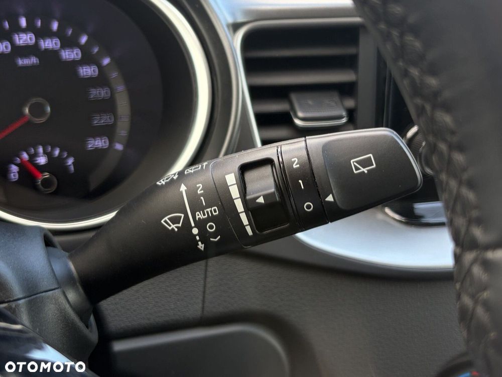 Kia Ceed 1.5 T-GDI M DCT - 20