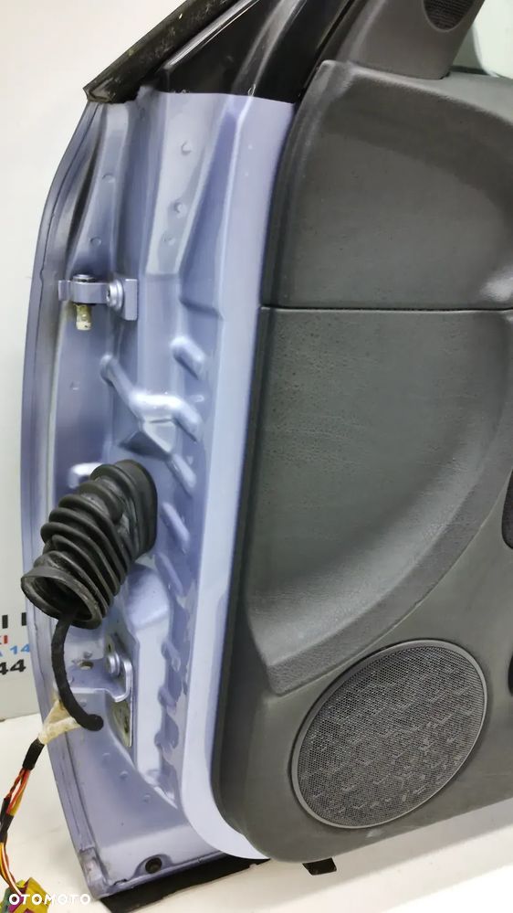 VW Passat B5 Kombi  Sedan  Drzwi Prawe  Przód LL5Y - 8