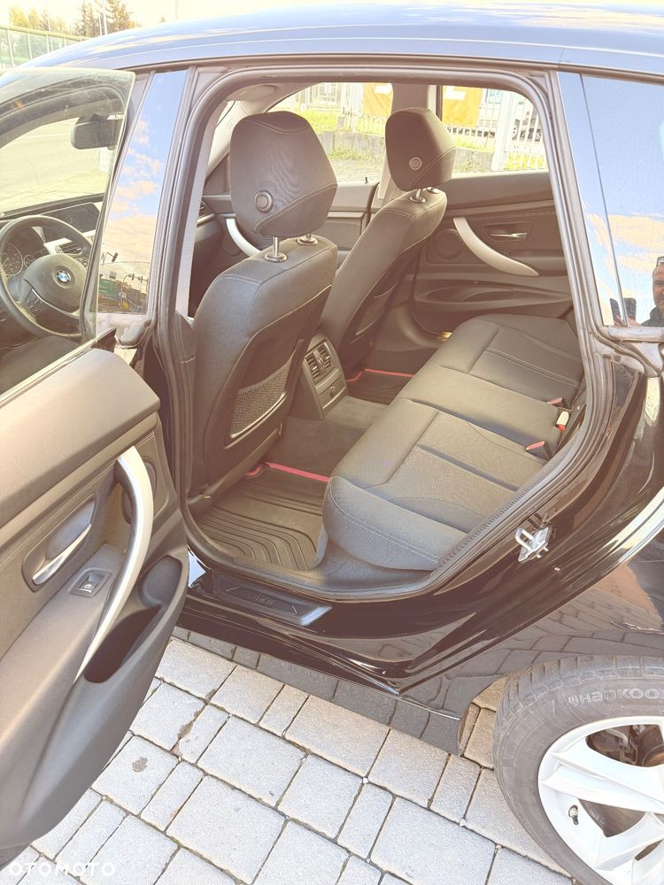 BMW Seria 3 318d - 8