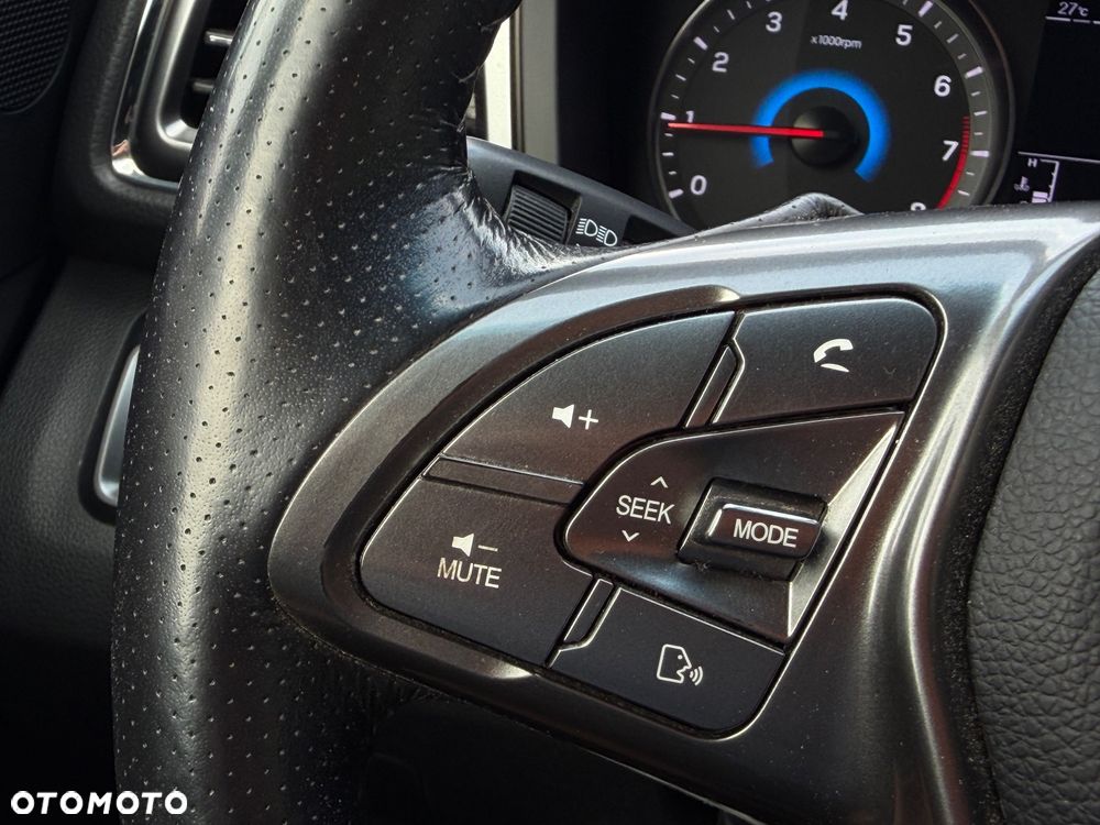 SsangYong/KGM Tivoli 1.2 T-GDI Quartz - 23