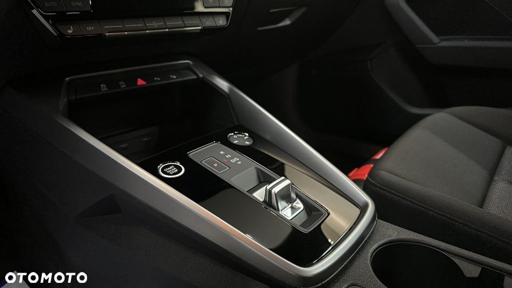 Audi A3 Sportback 35 TFSI mHEV S tronic - 17