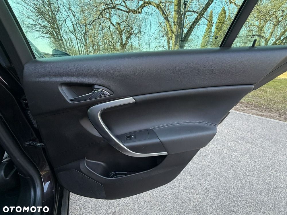 Opel Insignia - 28