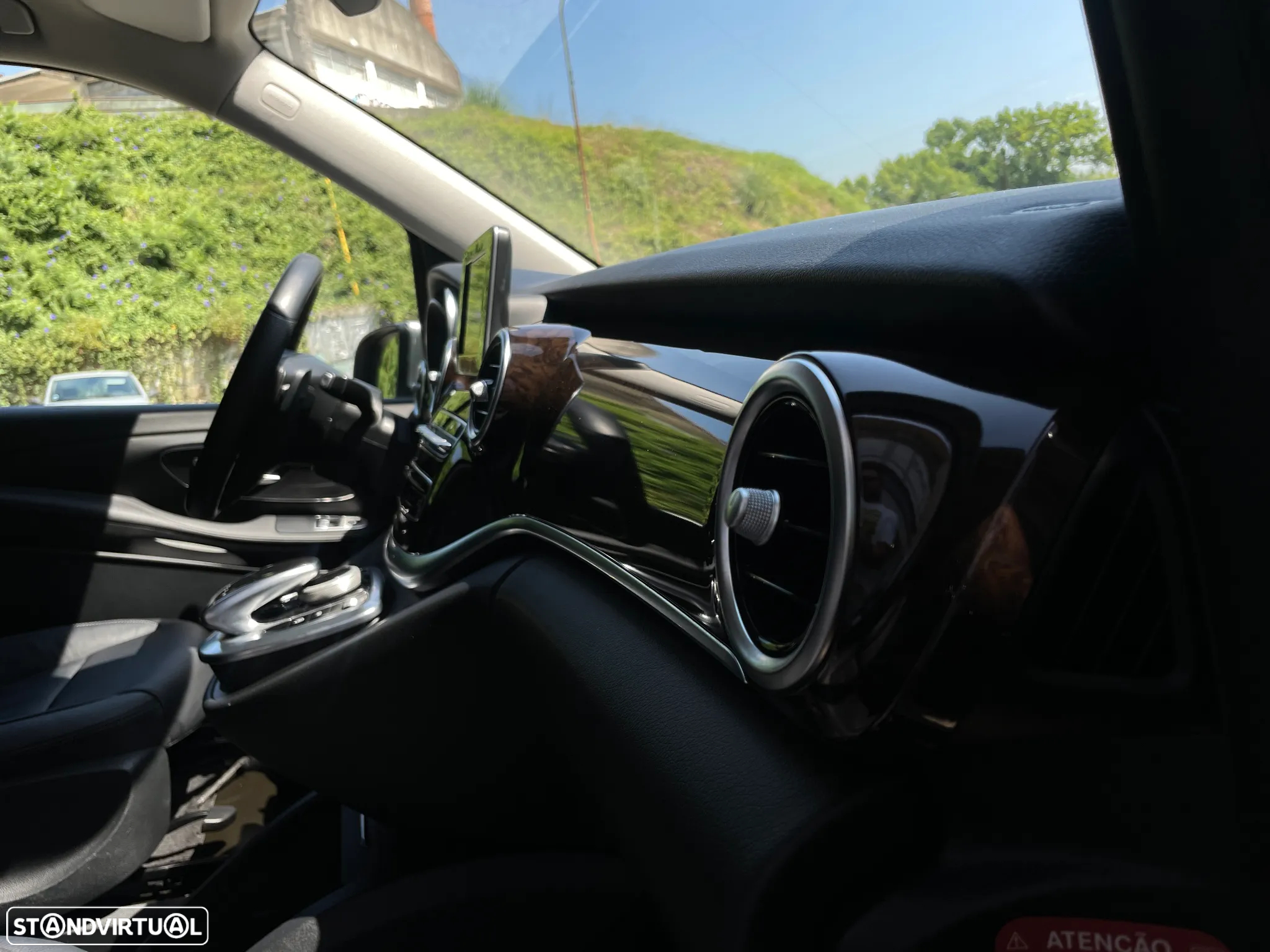 Mercedes-Benz V 250 d - 33