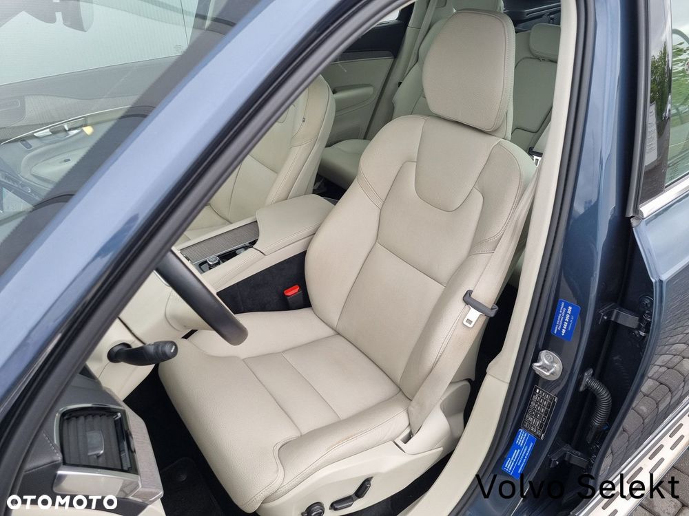 Volvo XC 90 - 14