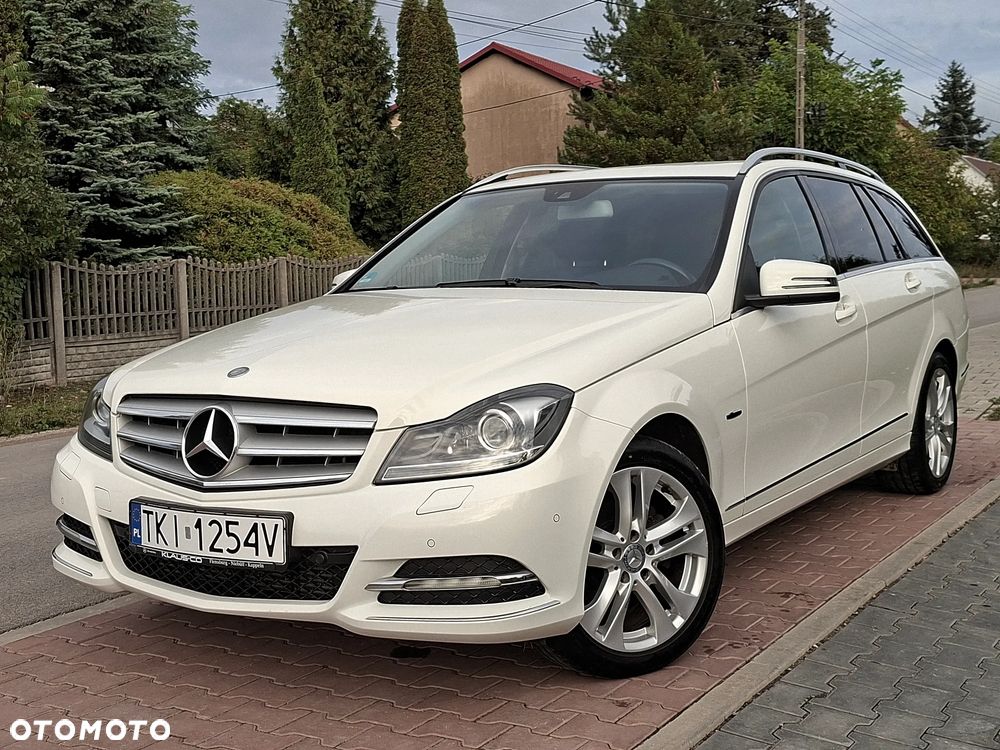 Mercedes-Benz Klasa C 180 BlueEFFICIENCY 7G-TRONIC Avantgarde - 12