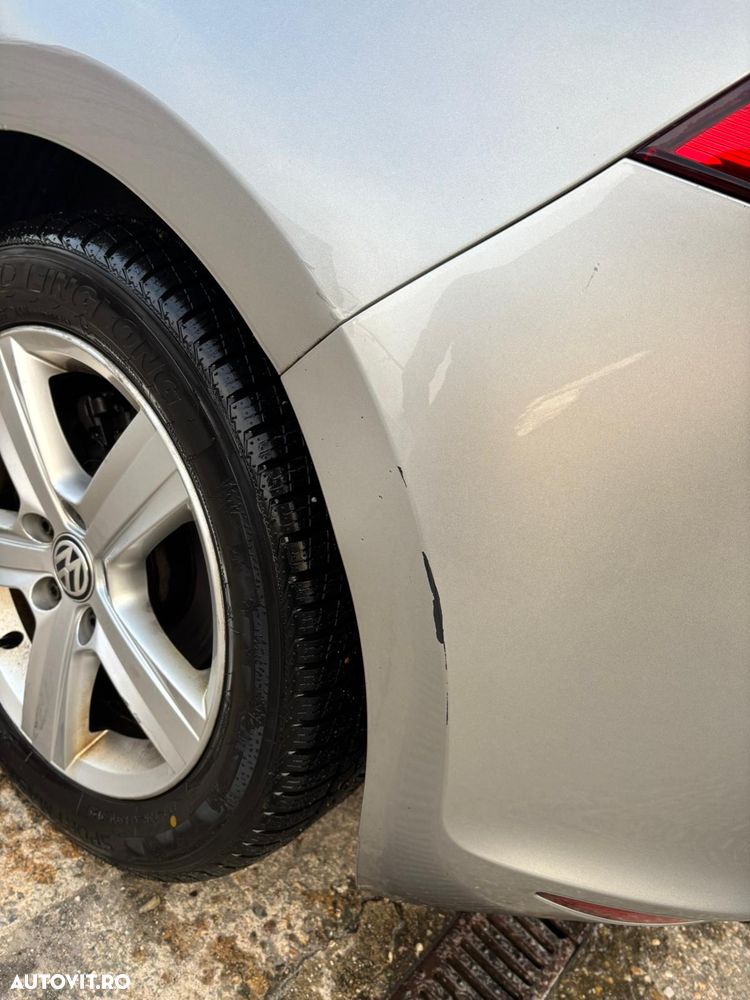 Volkswagen Golf - 17