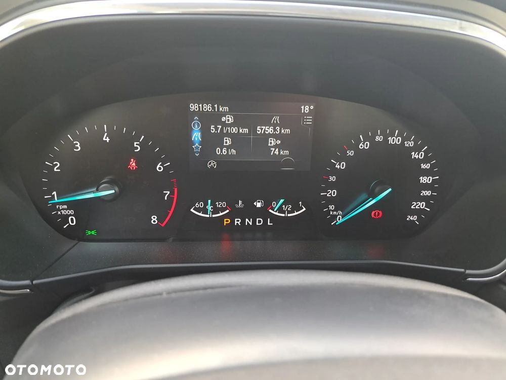 Ford Focus 1.0 EcoBoost mHEV Titanium - 24
