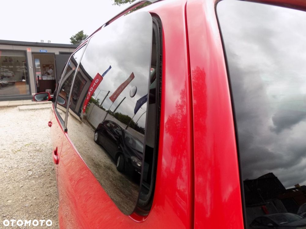 Volkswagen Sharan - 14