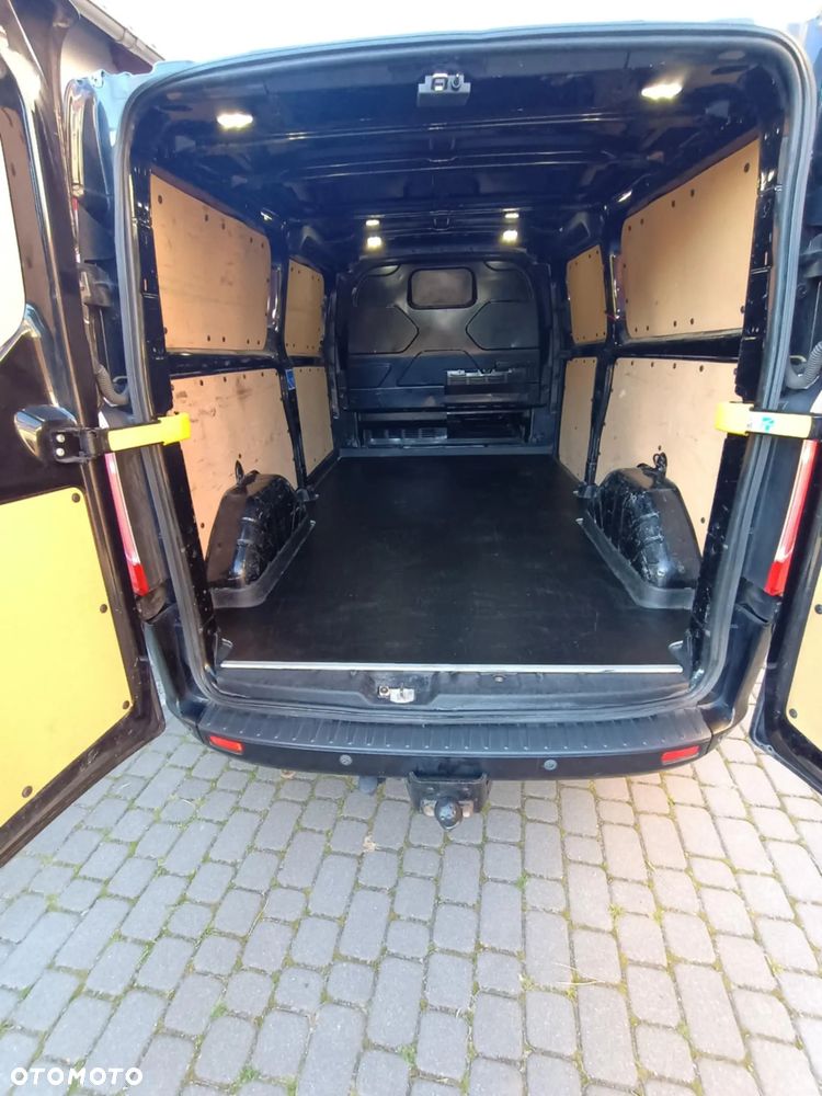 Ford Transit Custom - 16