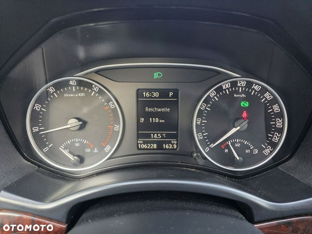 Skoda Octavia 1.8 TSI Elegance DSG - 18