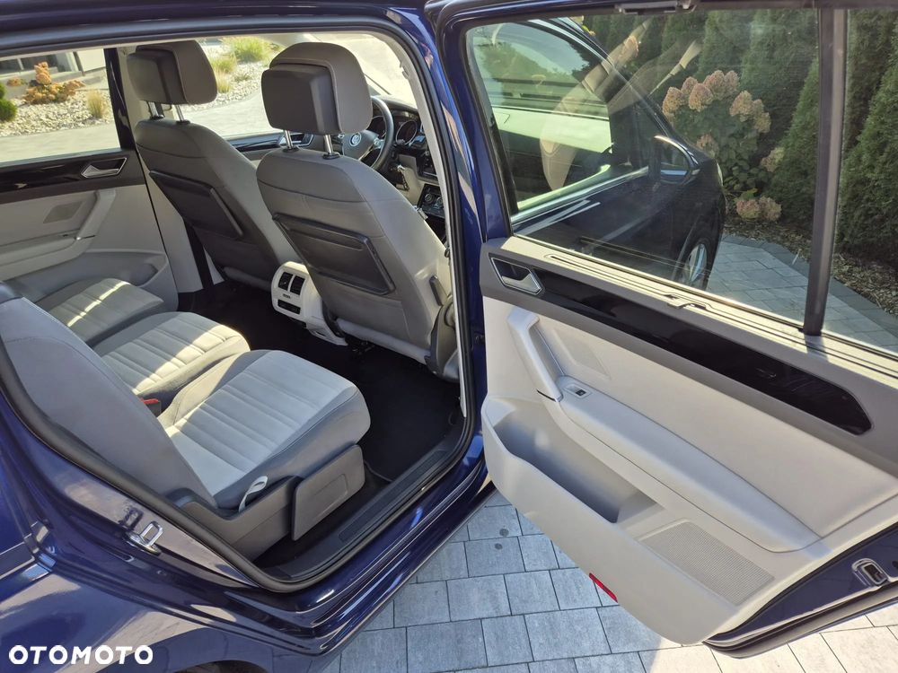 Volkswagen Touran 1.5 TSI ACT OPF Comfortline - 26