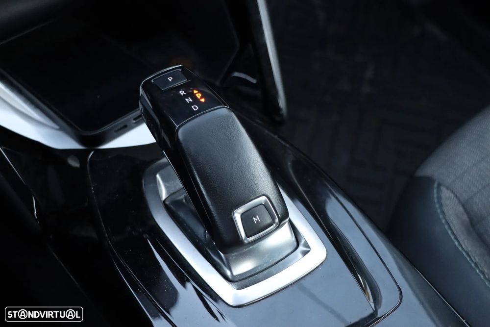 Peugeot 208 1.2 PureTech Allure EAT8 - 13