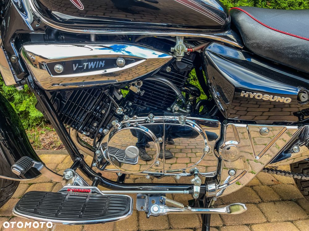 Hyosung GV - 18