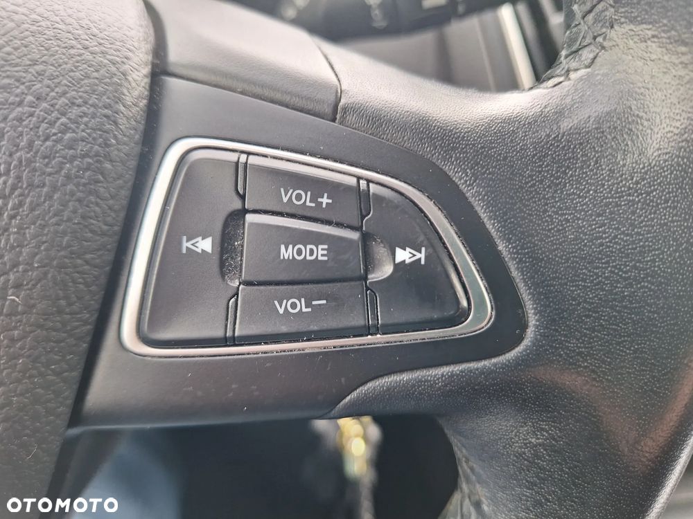 Ford Focus 1.6 Platinium X PowerShift - 16