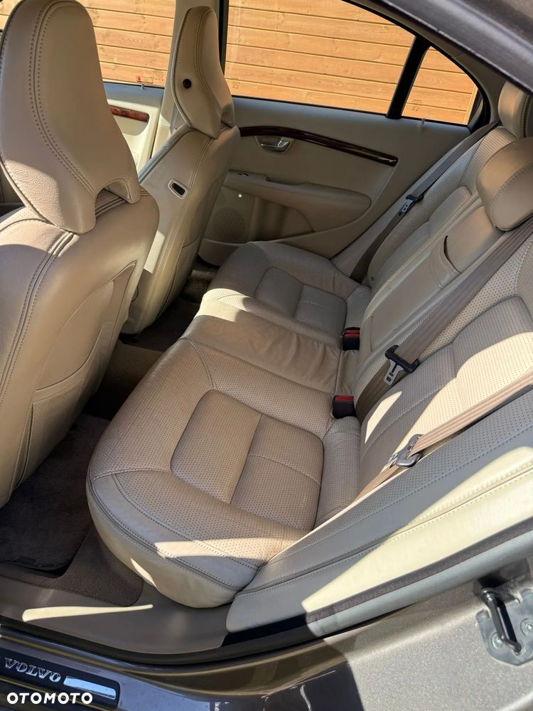 Volvo S80 2.4D5 AWD Executive - 11