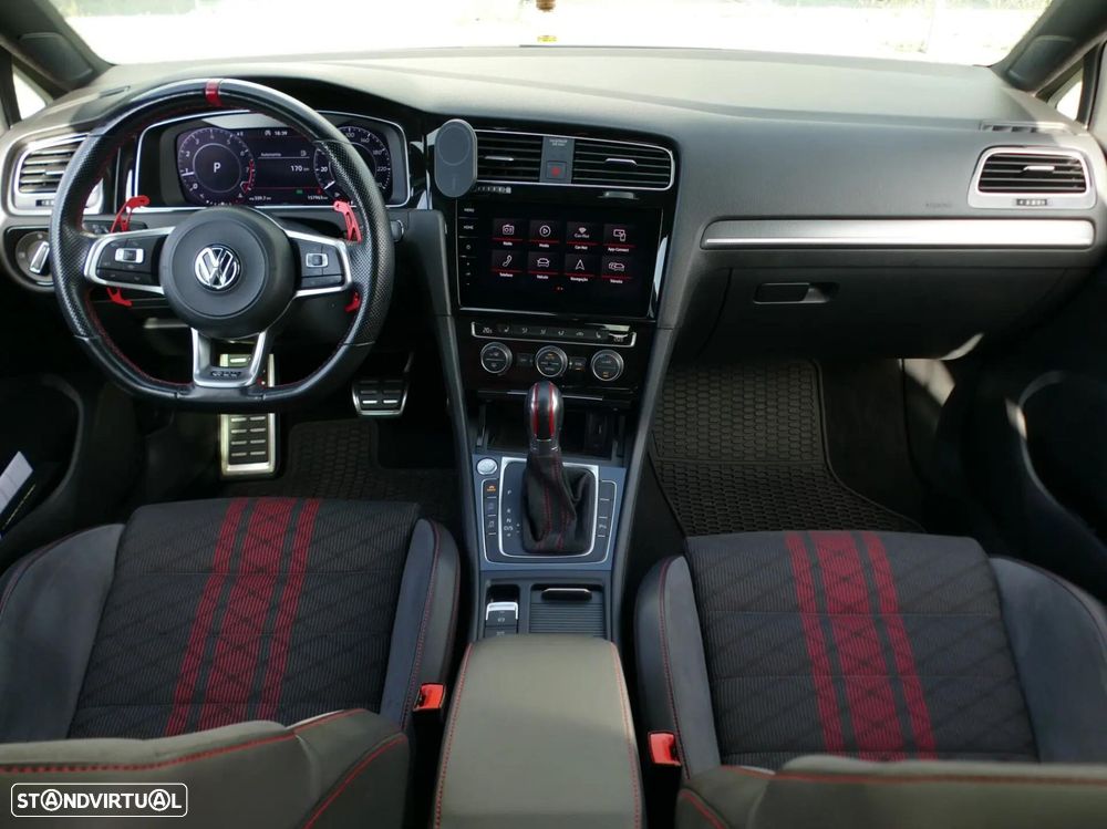 VW Golf 2.0 TSI GTi TCR DSG - 41