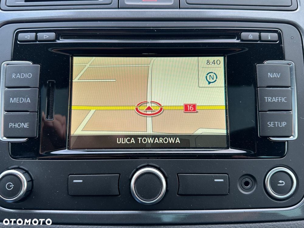 Volkswagen Tiguan - 17
