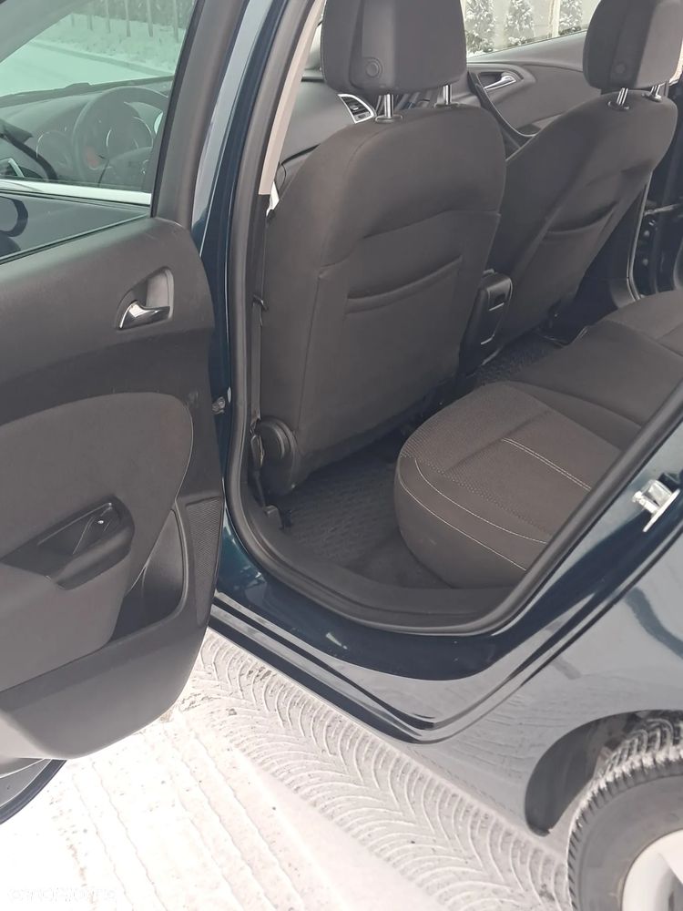 Opel Astra 1.6 CDTI Cosmo - 13