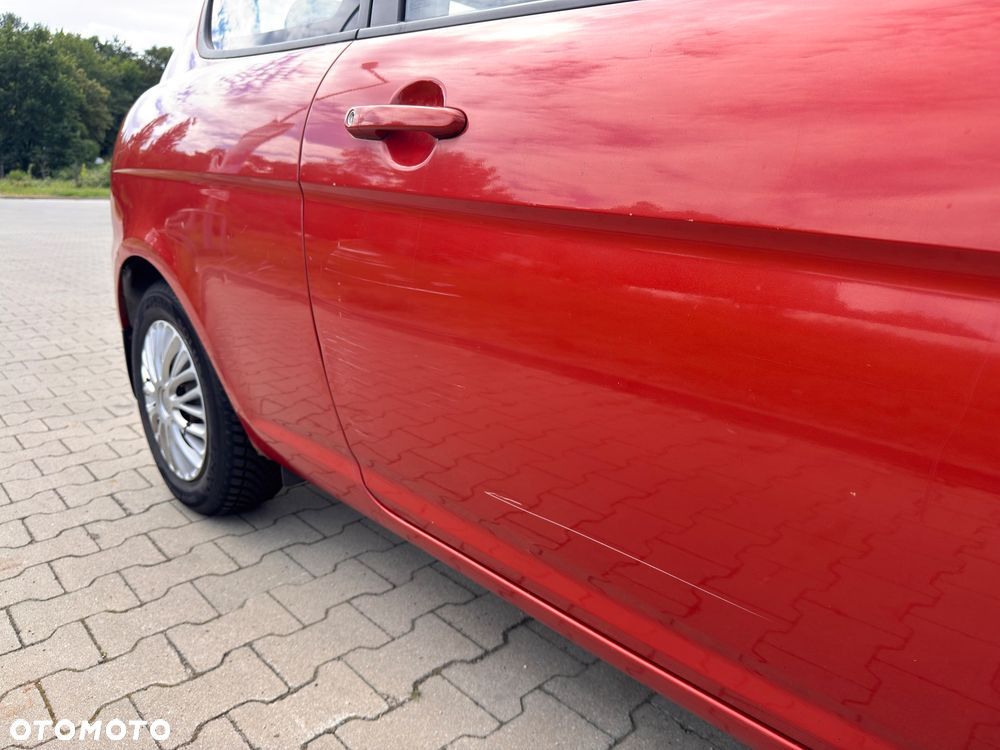 Hyundai Accent - 24